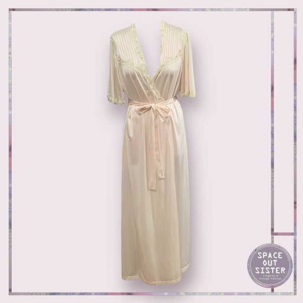 Vintage Vanity Fair Robe