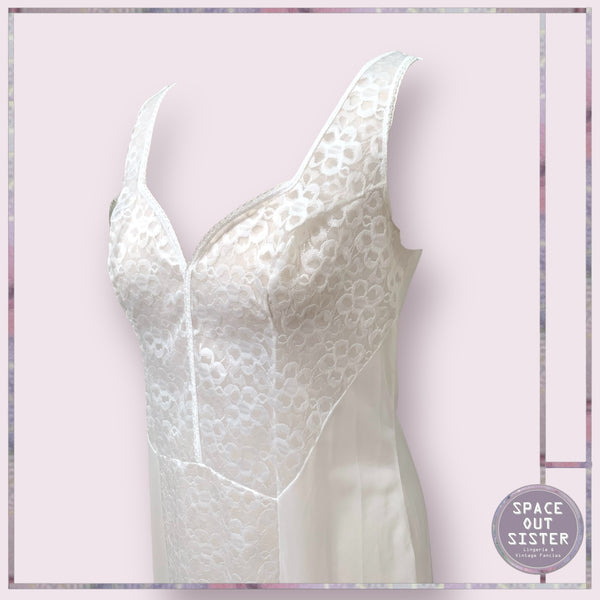 Vintage Charmant Slip