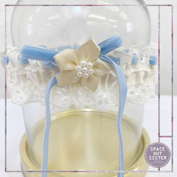 New Garter in Blue & White