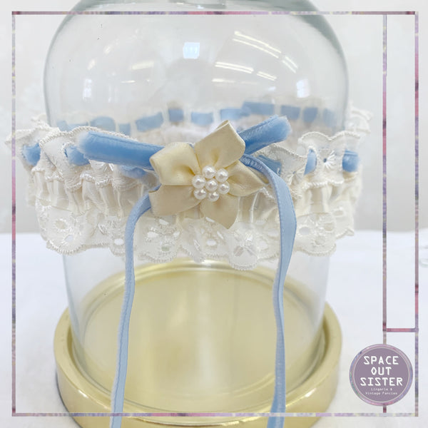 New Garter in Blue & White